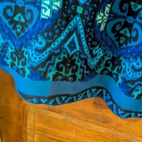 Express Blue High Neck Sleeveless Tank Top - Picture 6 of 12